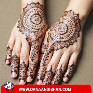 طراحی حنا برای خانم‌ها در عمان؛ مهارتی سنتی اما پولساز